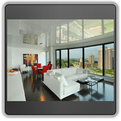 Натяжной потолок в гостиной