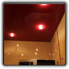 Натяжной потолок в ванной комнате