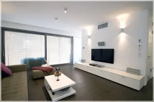 Белый матовый натяжной потолок