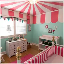 Потолки в детской фото